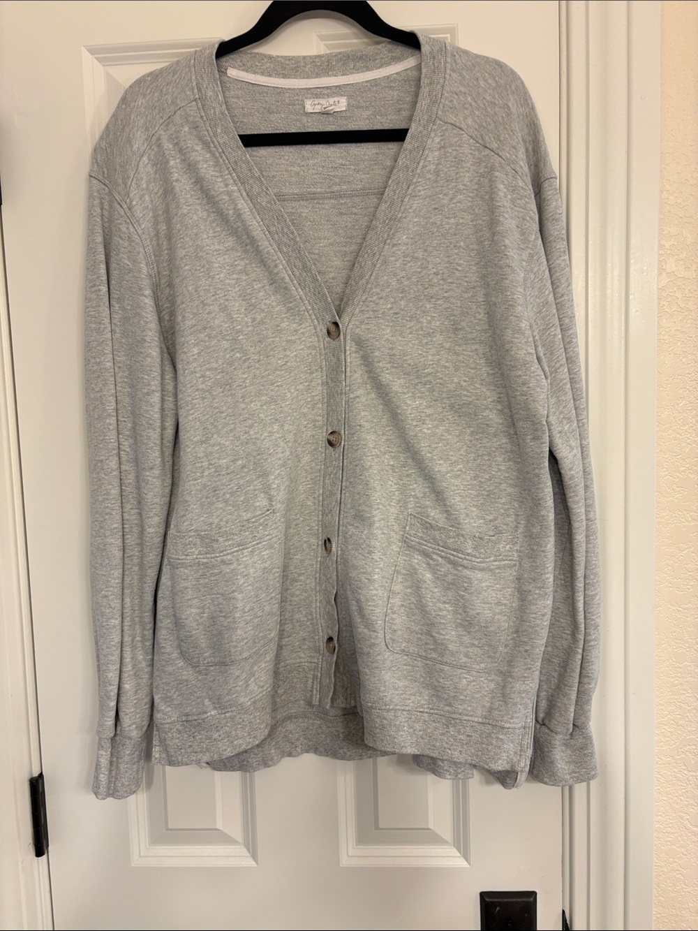 Grey State Light Gray V-Neck Button Cardigan Fleece size 3/L great condition